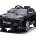 Audi e-tron Sportback crni auto na akumulator za decu
