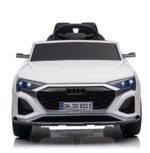 Audi S Q8 beli licencirani auto na akumulator za decu