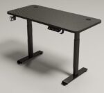 Gejmerski sto model 47 - Crni